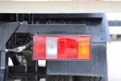 中国重汽HOWO 悍将 160马力 4X2 厢式垃圾车(天翔牌) 中国重汽HOWO 悍将 160马力 4X2 厢式垃圾车(天翔牌)