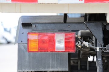 �й�����HOWO ���� 160���� 4X2 ��ʽ������(������)ͼƬ