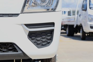 Զ�� ����F5E 4.02�׵��Ŵ��綯����΢�� ��о62kWhͼƬ