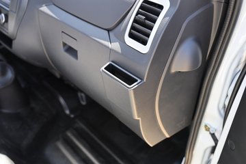 Զ�� ����F5E 4.02�׵��Ŵ��綯����΢�� ��о62kWhͼƬ