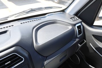 Զ�� ����F5E 4.02�׵��Ŵ��綯����΢�� ��о62kWhͼƬ