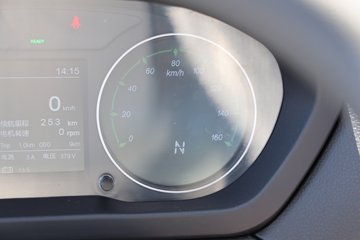 Զ�� ����F5E 4.02�׵��Ŵ��綯����΢�� ��о62kWhͼƬ