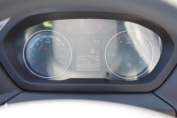 Զ�� ����F5E 4.02�׵��Ŵ��綯����΢�� ��о62kWhͼƬ