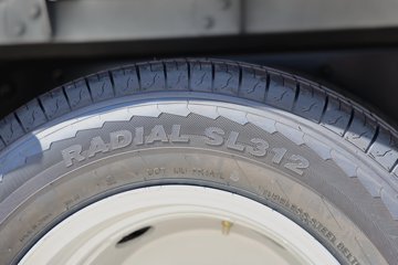 Զ�� ����F5E 4.02�׵��Ŵ��綯����΢�� ��о62kWhͼƬ