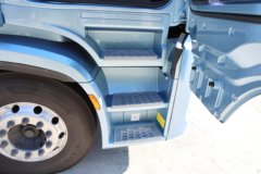 欧曼银河5 14.5L LNG 580马力 6X4 采埃孚12档 AMT自动档 牵引车