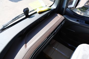 ŷ������5 14.5L LNG 580���� 6X4 �ɰ���12�� AMT�Զ��� ǣ����ͼƬ