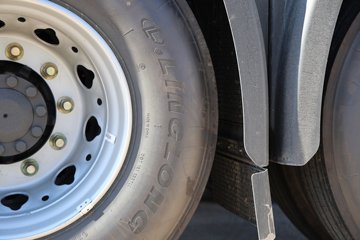 ŷ������5 14.5L LNG 580���� 6X4 �ɰ���12�� AMT�Զ��� ǣ����ͼƬ