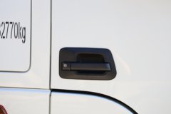 欧曼GTL星翼版 4X2 纯电动牵引车 爱易科400.6kWh