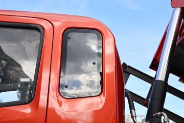 �й�����HOWO ���� 200���� 4X2 5.2����ж��ͼƬ