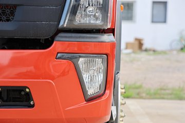 �й�����HOWO ���� 200���� 4X2 5.2����ж��ͼƬ