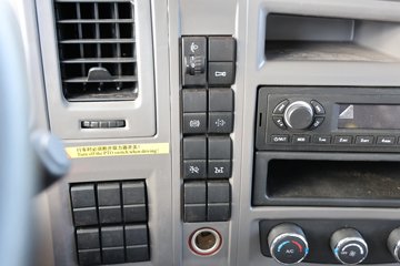 �й�����HOWO ���� 200���� 4X2 5.2����ж��ͼƬ