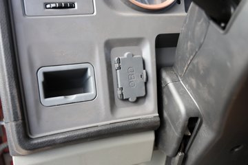 �й�����HOWO ���� 200���� 4X2 5.2����ж��ͼƬ