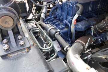 �й�����HOWO ���� 200���� 4X2 5.2����ж��ͼƬ