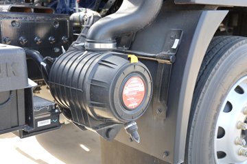 �й�����HOWO ���� 200���� 4X2 5.2����ж��ͼƬ