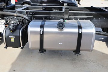 �й�����HOWO ���� 200���� 4X2 5.2����ж��ͼƬ