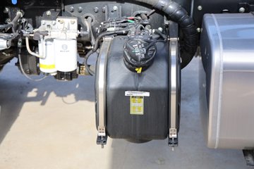 �й�����HOWO ���� 200���� 4X2 5.2����ж��ͼƬ