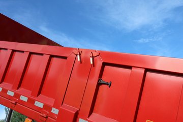 �й�����HOWO ���� 200���� 4X2 5.2����ж��ͼƬ