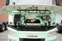 解放J6P 6X4 纯电动牵引车 宁德时代400kWh