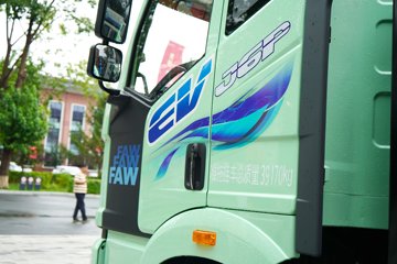 ���J6P 6X4 ���綯ǣ���� ����ʱ��400kWhͼƬ