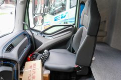 解放J6P 6X4 纯电动牵引车 宁德时代400kWh