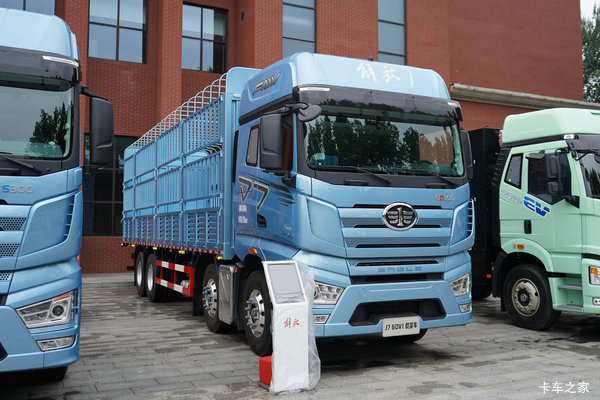 限时特惠，立降3.8万！上海解放J7载货车系列疯狂促销中