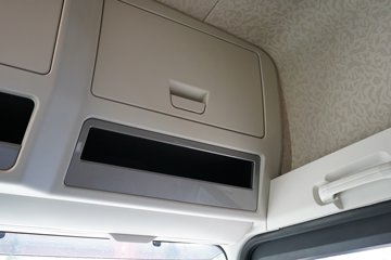 һ����� J7 640���� 8X4 9.4��AMT�Զ�����դʽ�ػ���ͼƬ