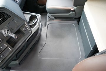 һ����� J7 640���� 8X4 9.4��AMT�Զ�����դʽ�ػ���ͼƬ