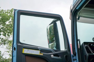 һ����� J7 640���� 8X4 9.4��AMT�Զ�����դʽ�ػ���ͼƬ