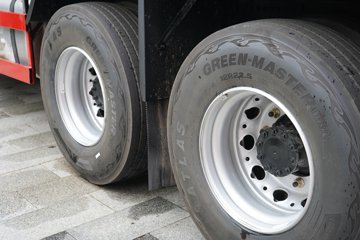 һ����� J7 640���� 8X4 9.4��AMT�Զ�����դʽ�ػ���ͼƬ