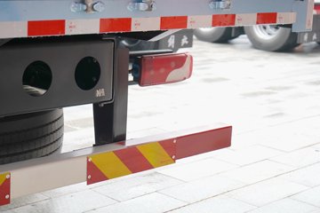 һ����� J7 640���� 8X4 9.4��AMT�Զ�����դʽ�ػ���ͼƬ