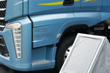 ���J7 ����� 15L LNG 640���� 6X4 һ�����12�� AMT�Զ��� ǣ����ͼƬ