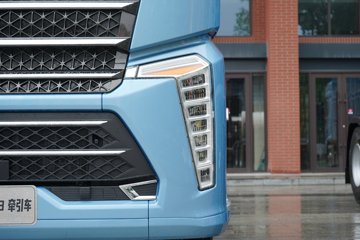 ���J7 ����� 15L LNG 640���� 6X4 һ�����12�� AMT�Զ��� ǣ����ͼƬ