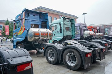 ���J7 ����� 15L LNG 640���� 6X4 һ�����12�� AMT�Զ��� ǣ����ͼƬ