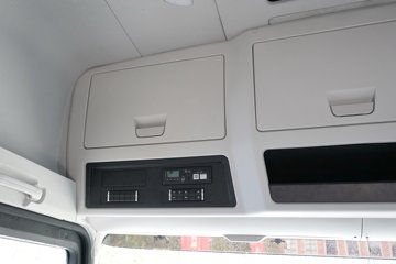 ���J7 ����� 15L LNG 640���� 6X4 һ�����12�� AMT�Զ��� ǣ����ͼƬ