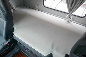 ���J7 ����� 15L LNG 640���� 6X4 һ�����12�� AMT�Զ��� ǣ����ͼƬ