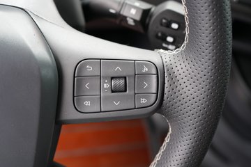 ���J7 ����� 15L LNG 640���� 6X4 һ�����12�� AMT�Զ��� ǣ����ͼƬ