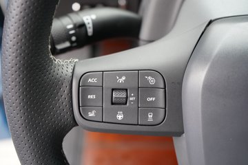 ���J7 ����� 15L LNG 640���� 6X4 һ�����12�� AMT�Զ��� ǣ����ͼƬ