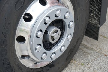 ���J7 ����� 15L LNG 640���� 6X4 һ�����12�� AMT�Զ��� ǣ����ͼƬ