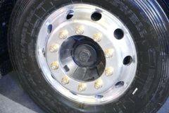 宇通重卡C331 4X2 9.8米纯电动厢式载货车 深澜331kWh