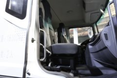 宇通重卡C331 4X2 7.8米纯电动冷藏车 深澜331kWh