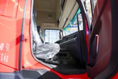 宇通重卡T400 4X2 纯电动牵引车 宁德时代400kWh 宇通重卡T400 4X2 纯电动牵引车 宁德时代400kWh