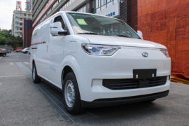 EC75&nbsp;冷藏VAN外观图片