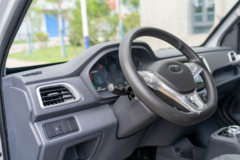 雷驰仁T30 2025款舒适版 液刹 3.8米单排纯电动栏板微卡 亿纬55.06kWh 雷驰仁T30 2025款舒适版 液刹 3.8米单排纯电动栏板微卡 亿纬55.06kWh