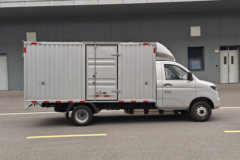 雷驰仁T30 2025款舒适版 液刹 3.8米单排纯电动厢式微卡 亿纬55.06kWh