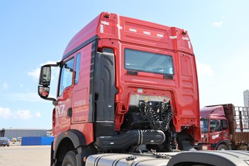 ��������HOWO TX7 PRO 11.1L���� 460���� 6X4 �й�����12�� ǣ����ͼƬ