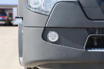 ��������HOWO TX7 PRO 11.1L���� 460���� 6X4 �й�����12�� ǣ����ͼƬ