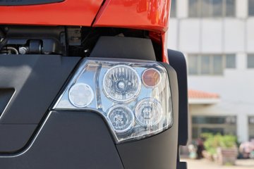 ��������HOWO TX7 PRO 11.1L���� 460���� 6X4 �й�����12�� ǣ����ͼƬ
