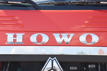 ��������HOWO TX7 PRO 11.1L���� 460���� 6X4 �й�����12�� ǣ����ͼƬ