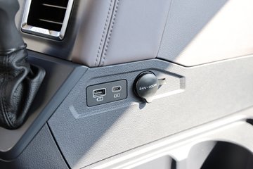 ��������HOWO TX7 PRO 11.1L���� 460���� 6X4 �й�����12�� ǣ����ͼƬ