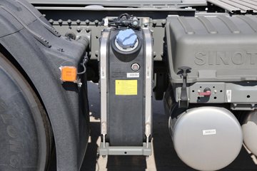 ��������HOWO TX7 PRO 11.1L���� 460���� 6X4 �й�����12�� ǣ����ͼƬ